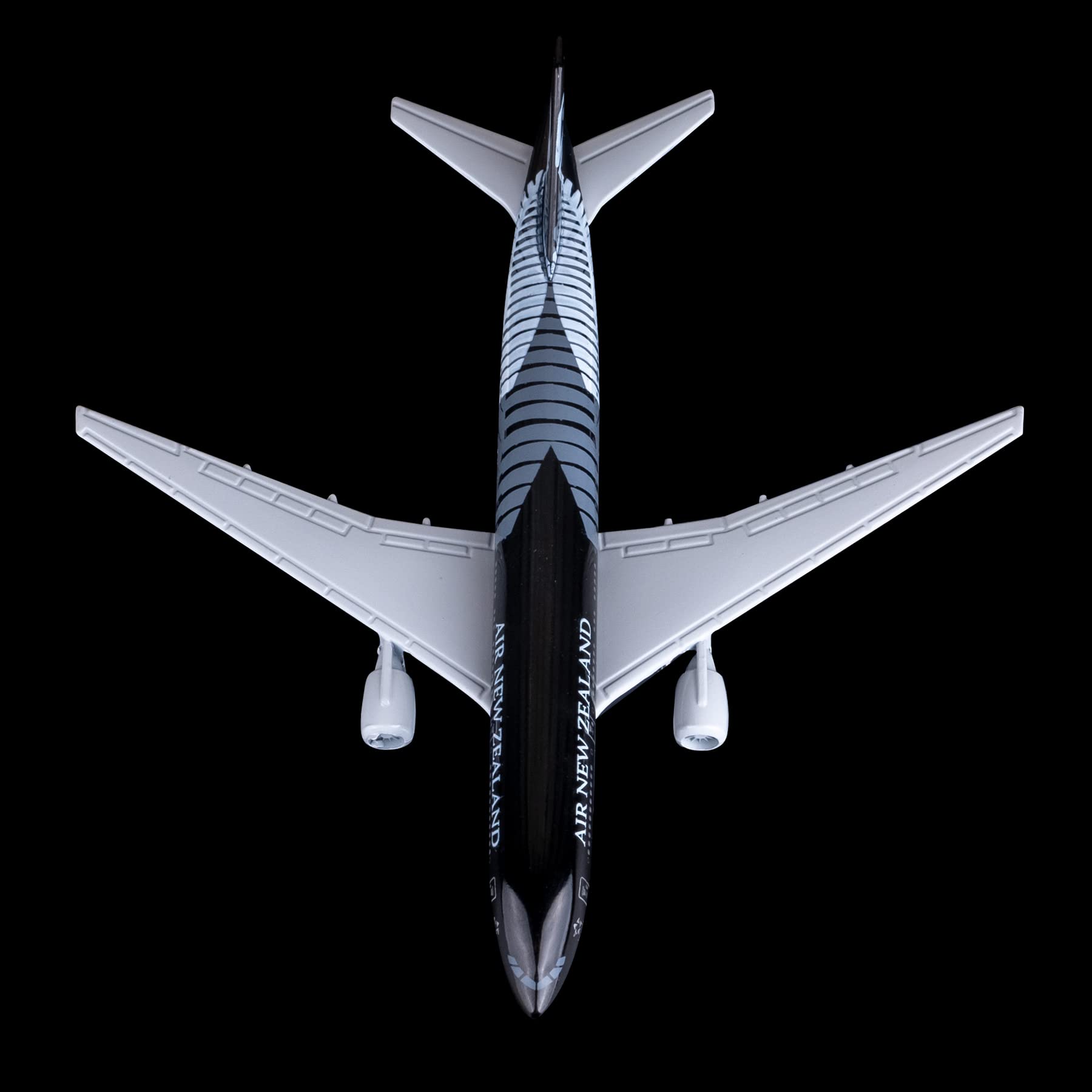 Bswath Plane 1:400 Scale Model Airplane New Zealand B777 Model Plane Aircraft Model Metal Alloy Diecast Airplanes for Gift and Collection(Black) - Image 3
