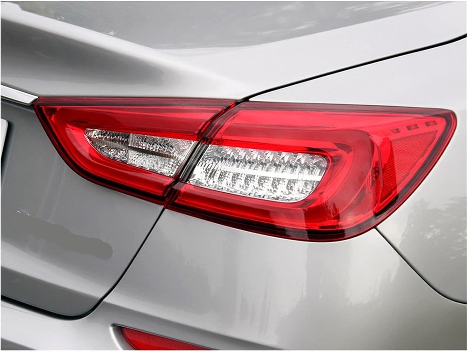 Compatible For Maserati Quattroporte 2013-2020 Car Rear Taillight Shell Brake Lights Shell Replace Auto Rear Shell Cover Lampshade(Outside A Pair)