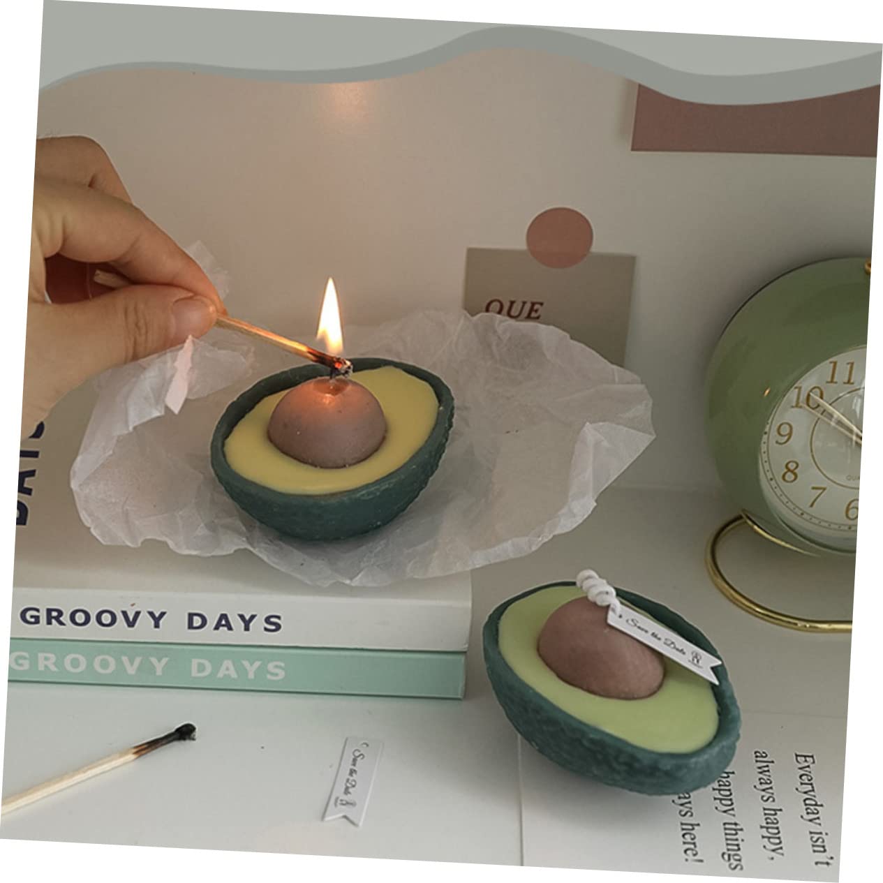 CALLARON Candela Profumata All’avocado 2 Pezzi, Verde, senza Fumo, Lunga Durata, Decorazione per Camera da Letto e Casa