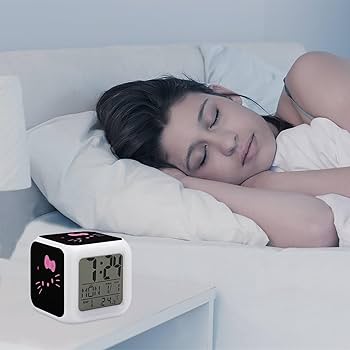 ハローキティ 世界時計 24時間表示 61EVaOQkvjL._UF350,350_QL50_.jpg