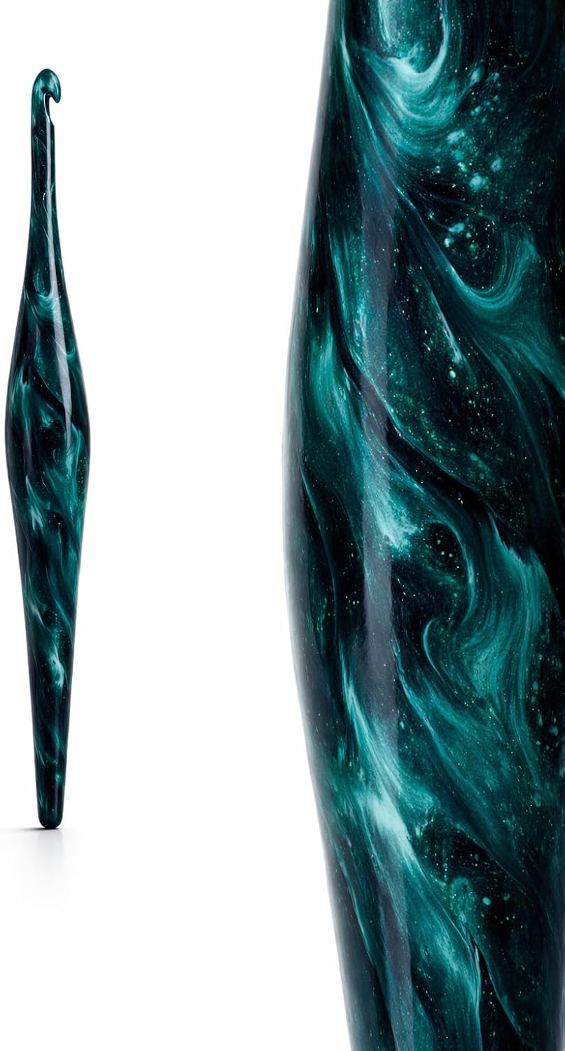 Furls Crochet Hook, Limited Edition Immortal Streamline Resin, Ergonomic Handle Crochet Hooks 7" (Immortal, L - 7.00MM)