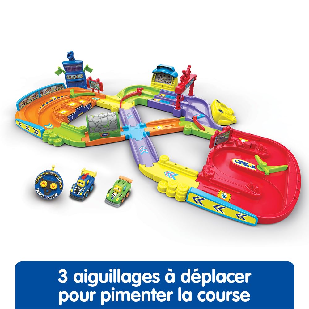 VTech - Tut Tut Bolides, Mon Premier Circuit Télécommandé avec Voiture RC Simon Super Champion et Voiture Léo Bolide Turbo, 11 Zones Magiques, Cadeau Enfant de 1 an à 5 Ans - Contenu en Français