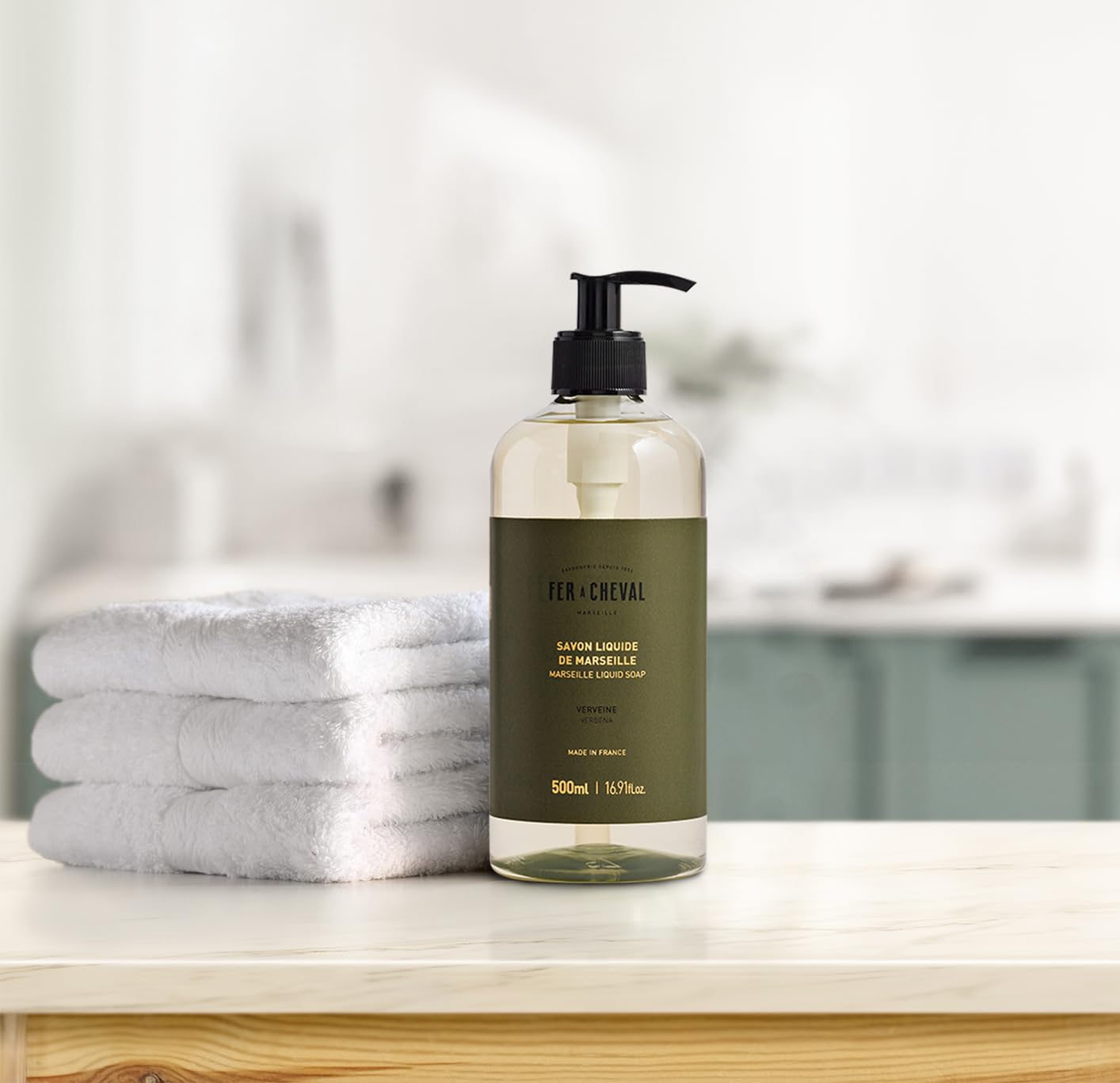 Fer a Cheval Marseille Liquid Soap, Verbena, 500 ml / 16.9 fl oz – Gentle French Hand and Body Wash with Shea Butter – Fresh Citrus Scent