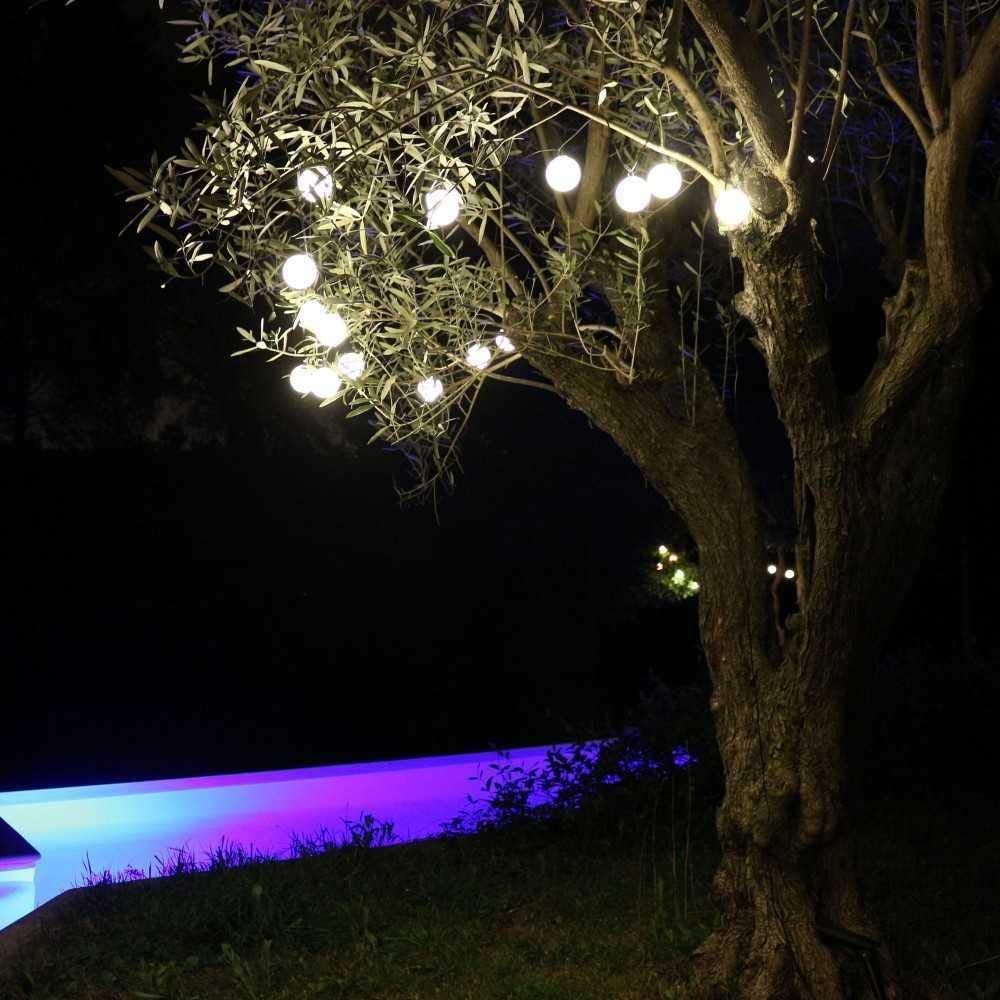 GuirLED - Solar Lichterkette Außen Kugeln LED - Wasserdicht IP55 - Automatisches EIN/AUS - 32 Kugeln 6 m- Flocon