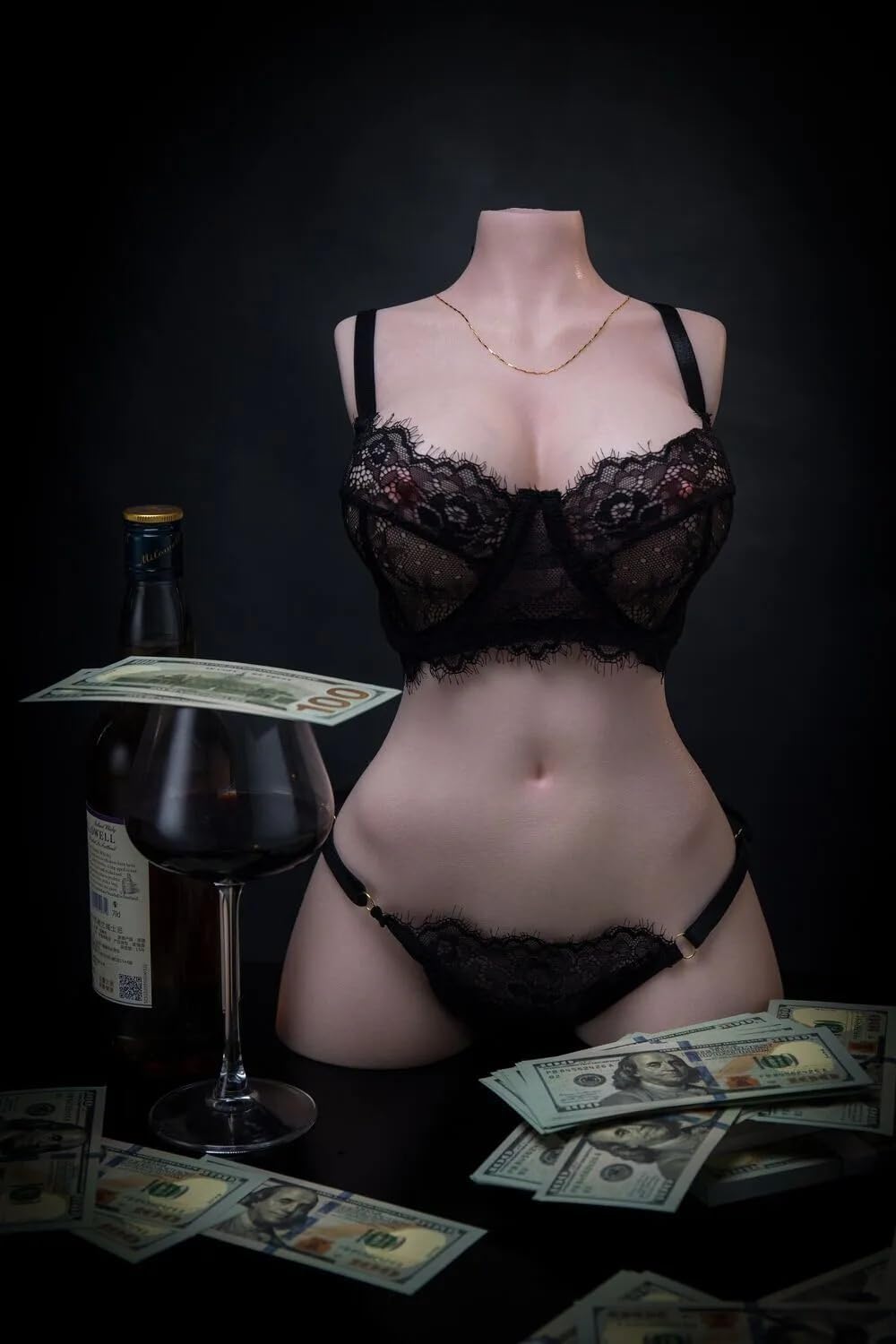 This 35 lb Sex Dolls Features a Flexible Torso, Soft Buttocks, Full Breasts, Vagina, Anus, and Breasts, Allowing for Masturbation and Breast Sex Experiences. A Realistic Adult Male Sex Toy.