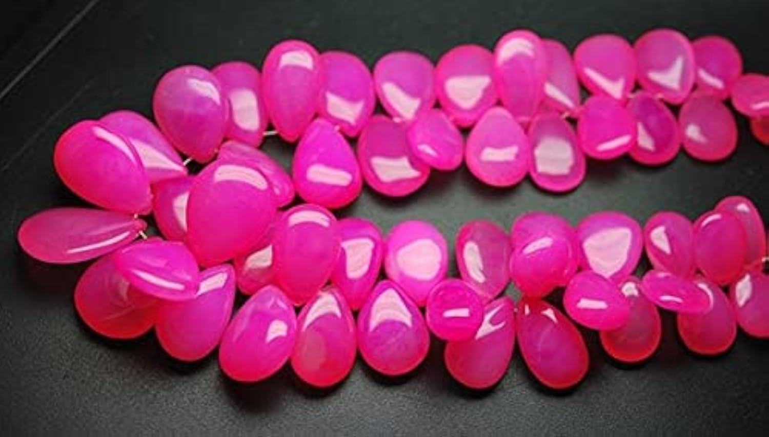 Chalcédoine rose perle poire briolette 20mm lisse pour fil de nylon et création bijoux en pierre
