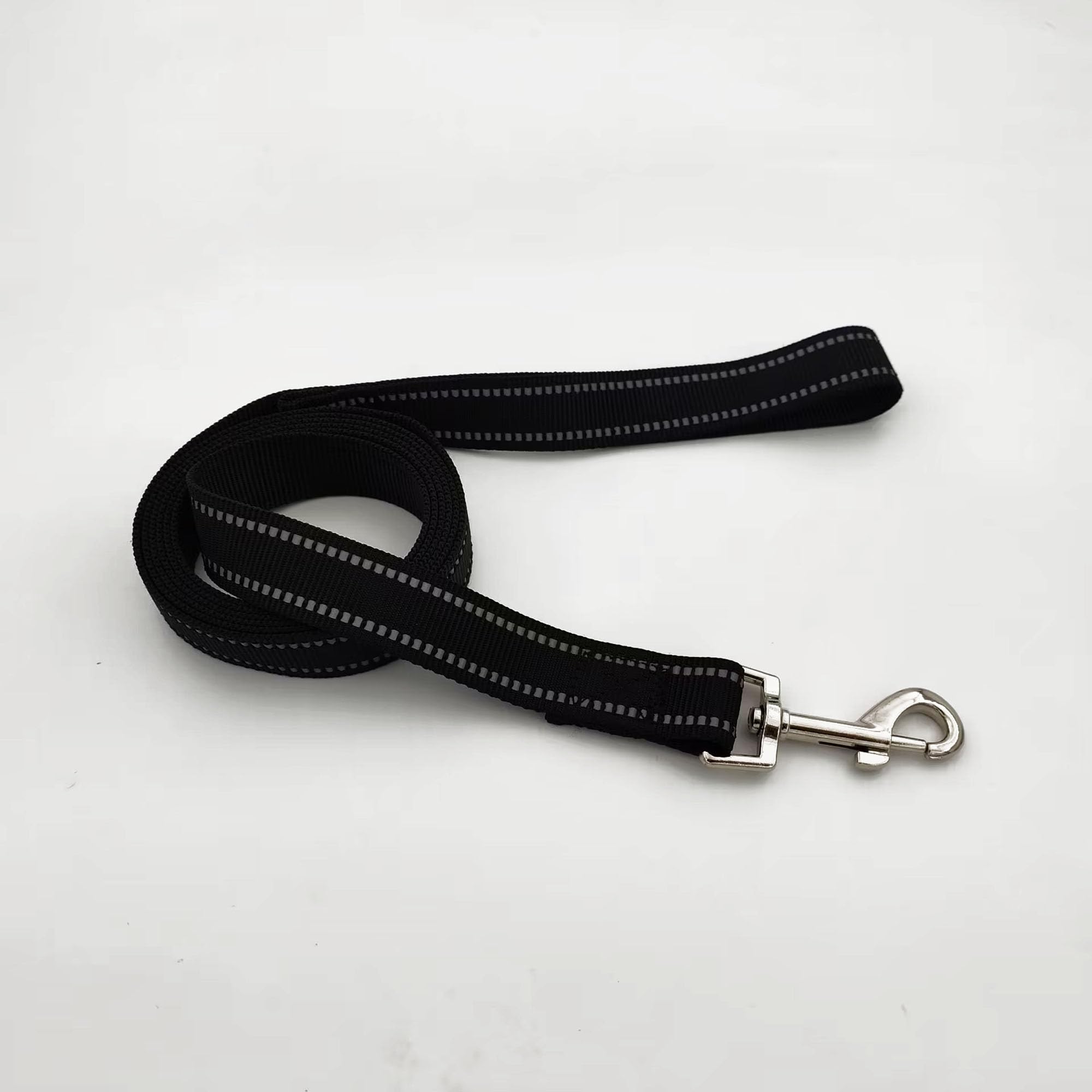 MCKhome 2M Nylon Dog Leash Basic Dog Leashes Outdoor Reflective 2M Pet Leash Soft Nylon 360° Rotating Alloy Buckle 2M Durable Training Leash for Pet Walking Training 2M x 2.5CM (Black)
