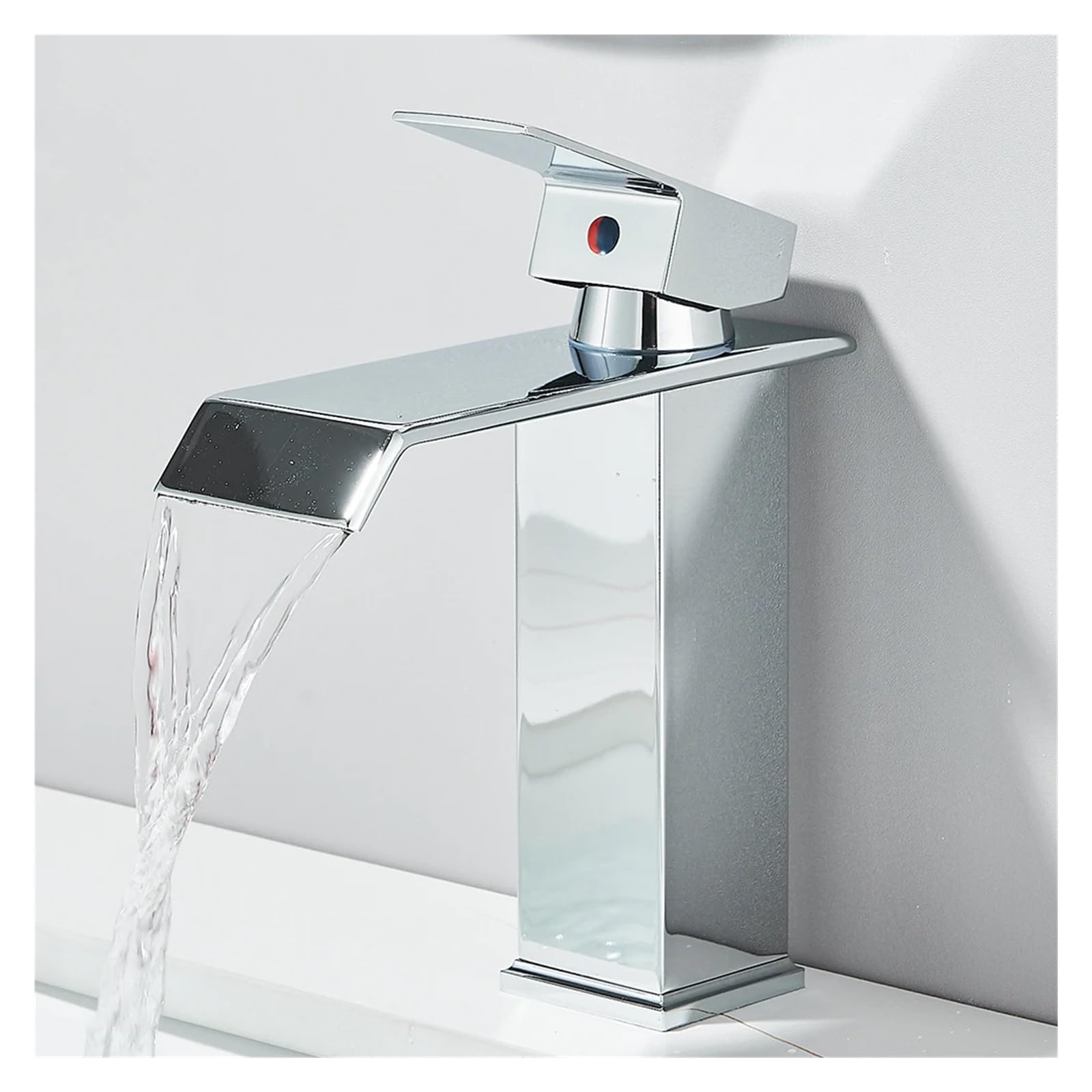 Grifo de lavabo con cascada monomando en acabado cromado brillante