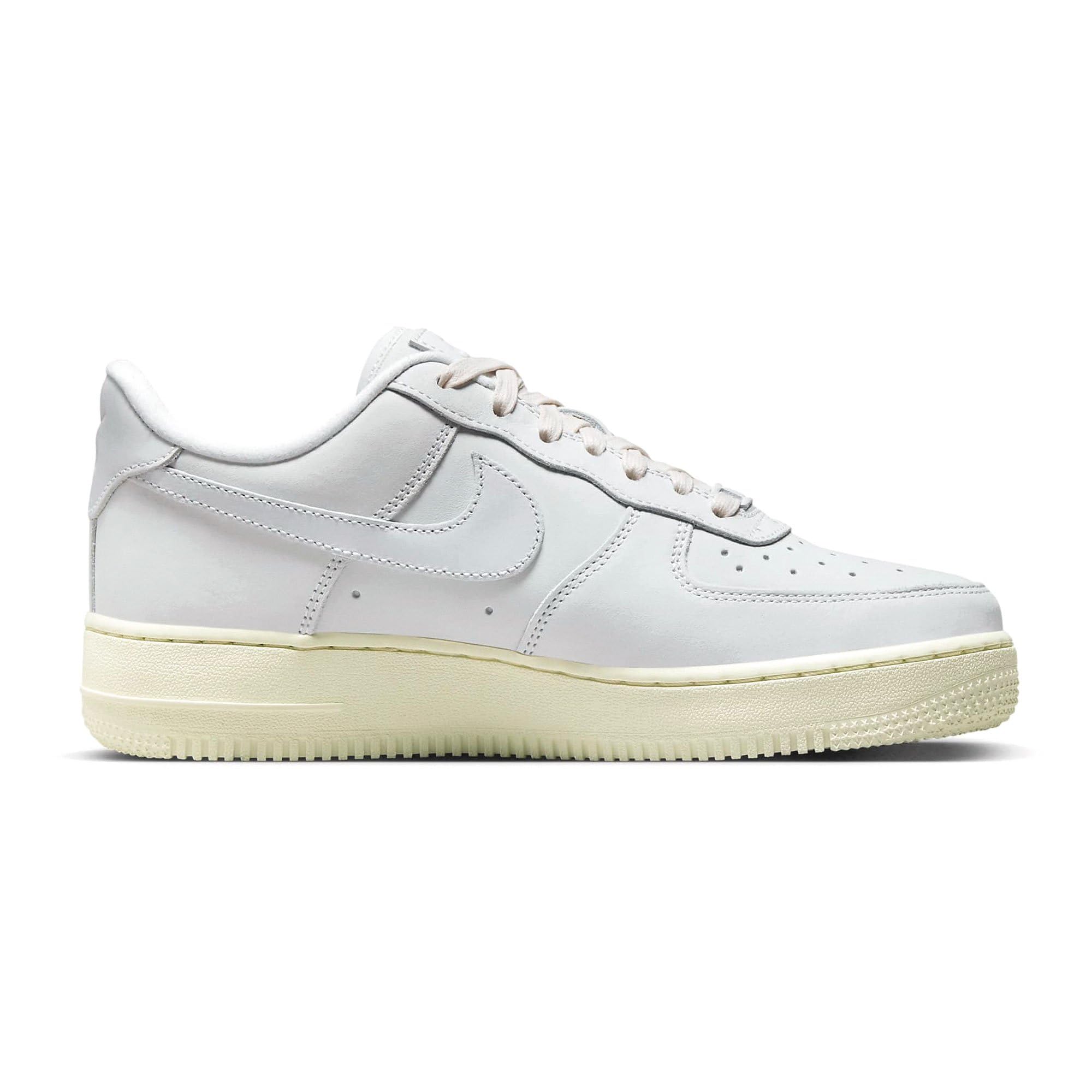 Nike AIR Force 1 Premium Womens Fashion Trainers - 7.5 US