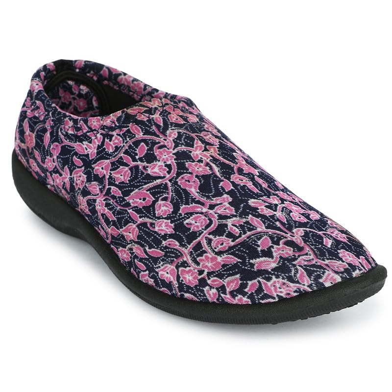 Airaqua Womens Slip On Walking Shoes for Daily Use/Lightweight Running Trainers/Comfortable Winter Bellies/Gym Training Casual Sports Footwear for Girls(Print_1_4) Black 2