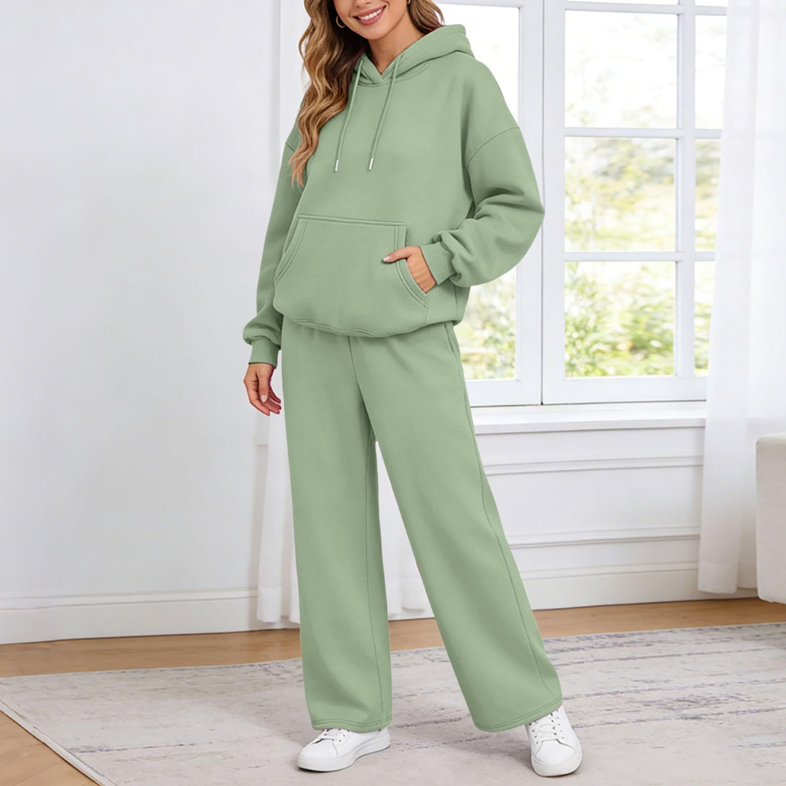 sportivo casual composto da felpa con cappuccio e pantaloni da jogging a gamba larga, ideale per l'autunno e l'inverno, comodo e pratico.