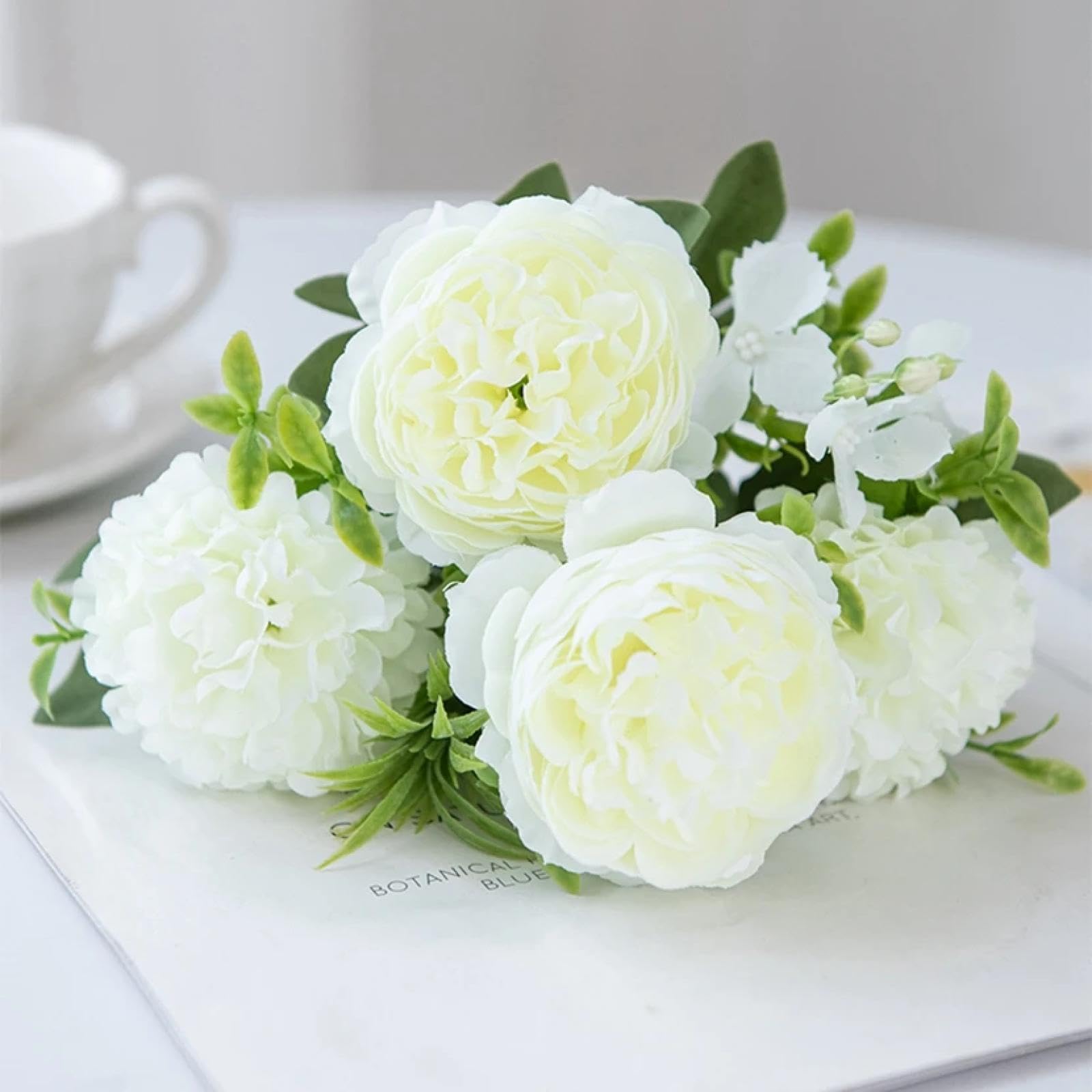 Bouquet de mariage artificiel blanc en pivoines sans entretien