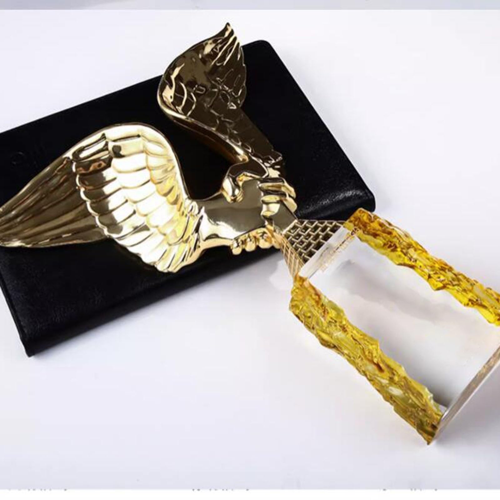 Trofeos, medallas y premios Trofeo De Apretón De Manos Alas Metal Dorado Obsequios Premios Beneficiosos Todos Proyectos Cooperación Empresarial Empresas Aniversario La Base Patrón Cristal Se Puede Gra