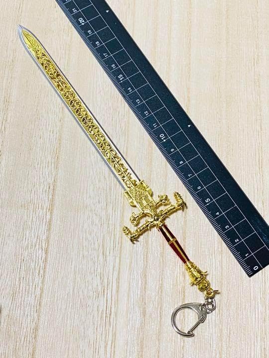 Amazon.co.jp: 夜と炎の剣 エルデンリング 剣 ミニ武器