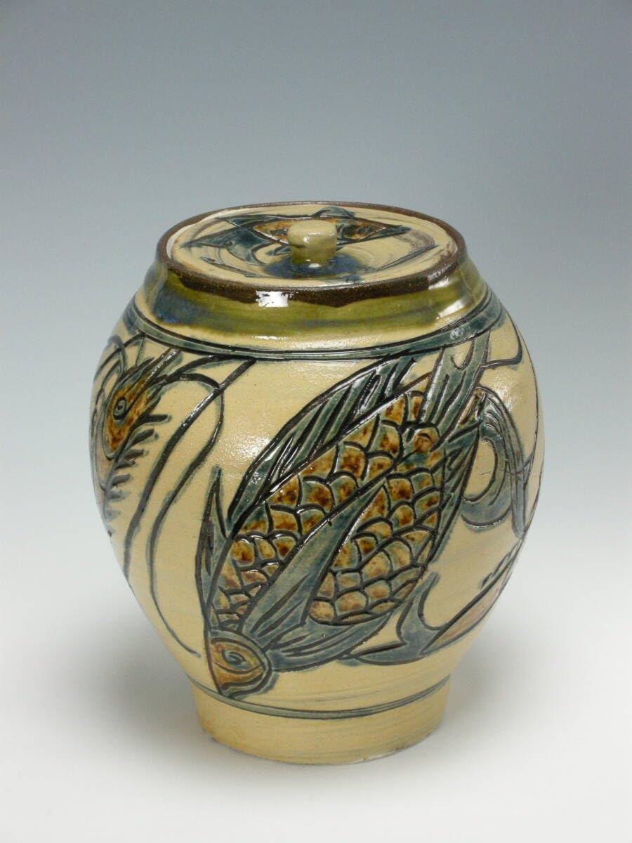 沖縄 金城次郎 壺屋焼 人間国宝 海老魚文湯呑 コップ 壺屋焼 人間国宝