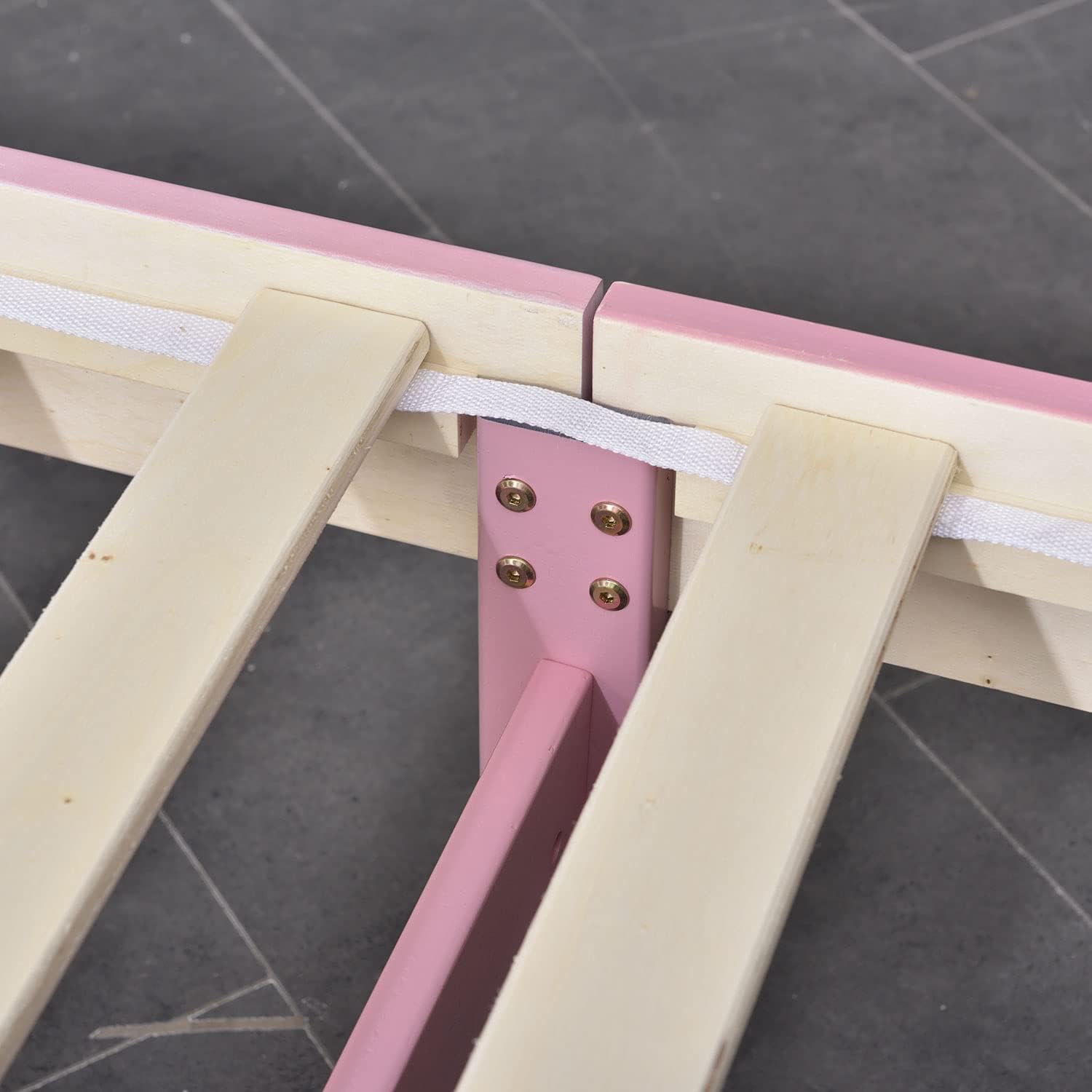 Twin Solid Wood Platform Bed with Headboard/Pine Twin Bed (Pink)