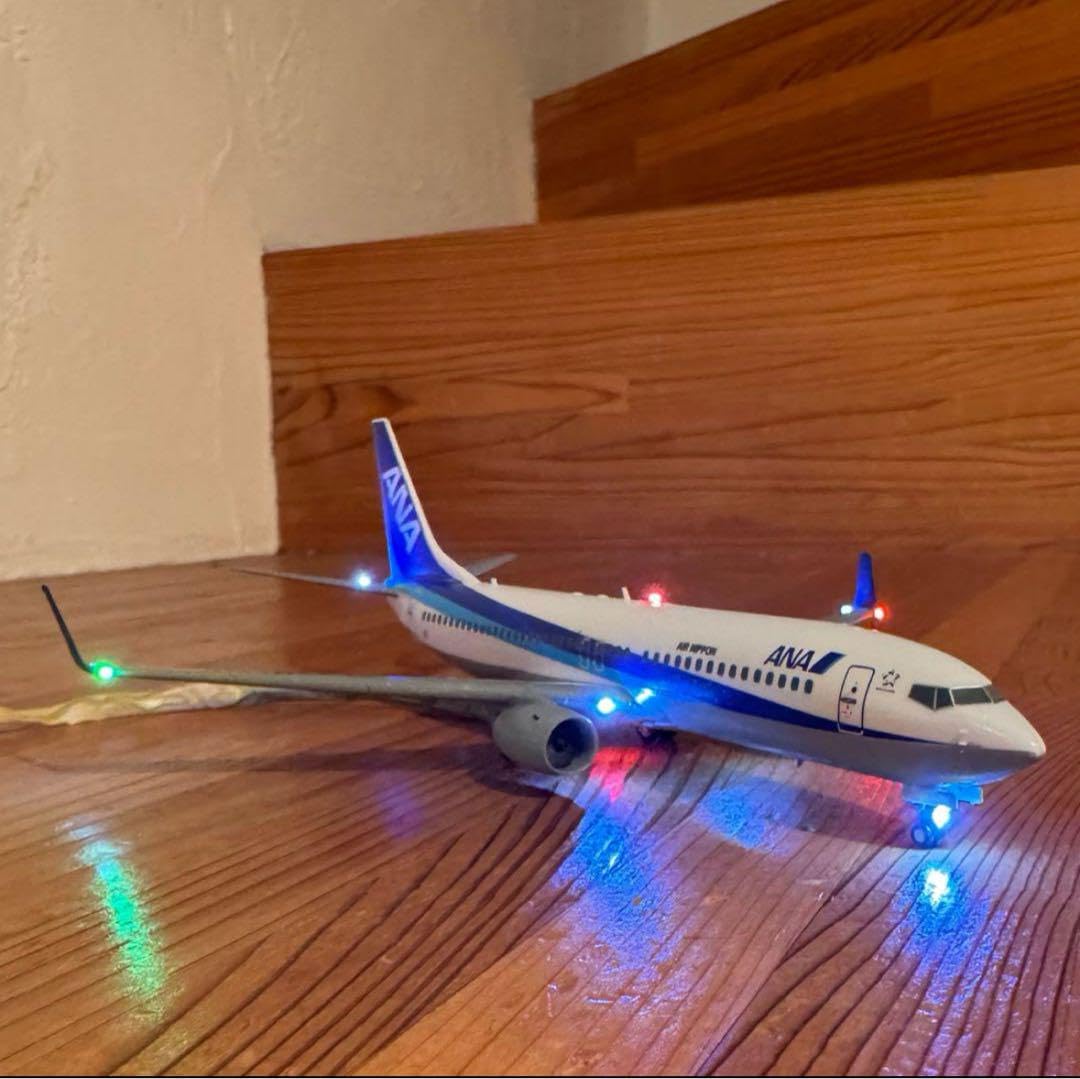Amazon | 商談用Boeing 737-800 電飾加工済航空機模型 | プラモデル 通販