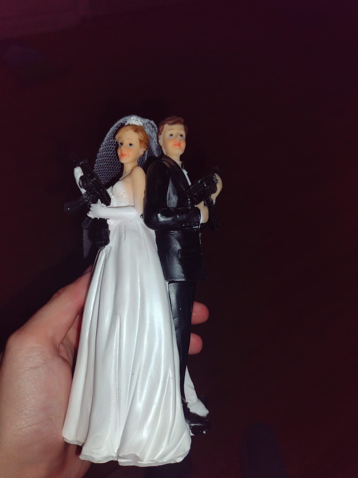 Juvale Wedding Cake Topper - Fun Wedding Couple Figures Decorations ...