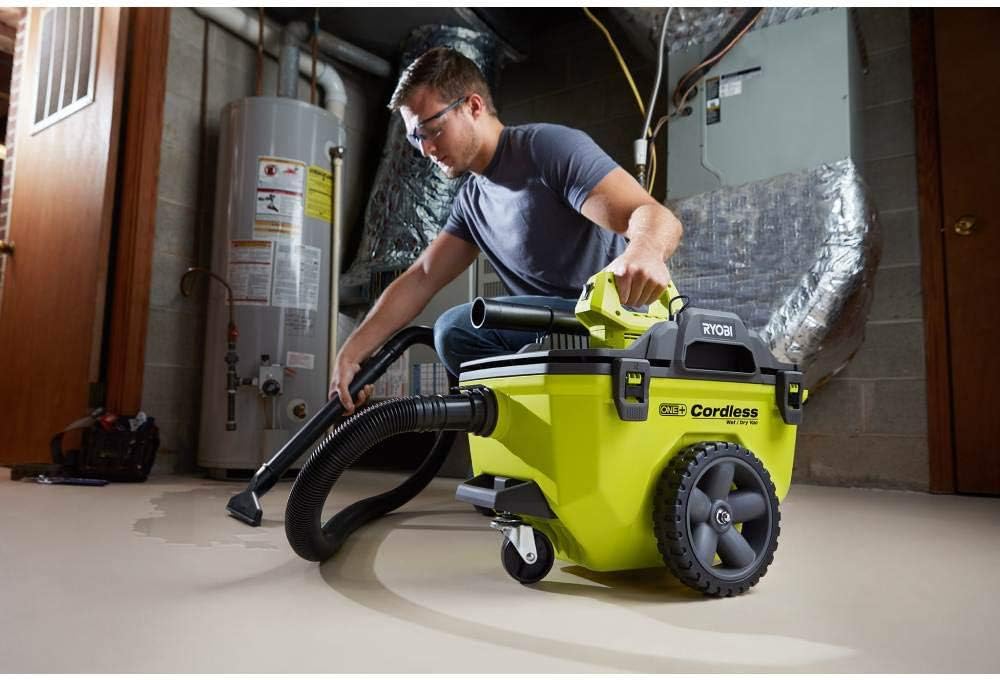 Ryobi 18 Volt ONE+ 6 Gal. Cordless Wet/Dry Vacuum (Tool Only) (Non-Retail Packaging)