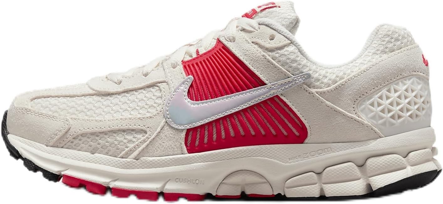 Nike WMNS Zoom Vomero 5 - Responsive Cushioning