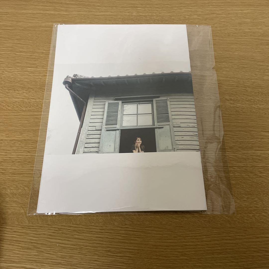 Amazon.co.jp: 櫻坂46 守屋麗奈 アザーカット 笑顔のグーチョキパー