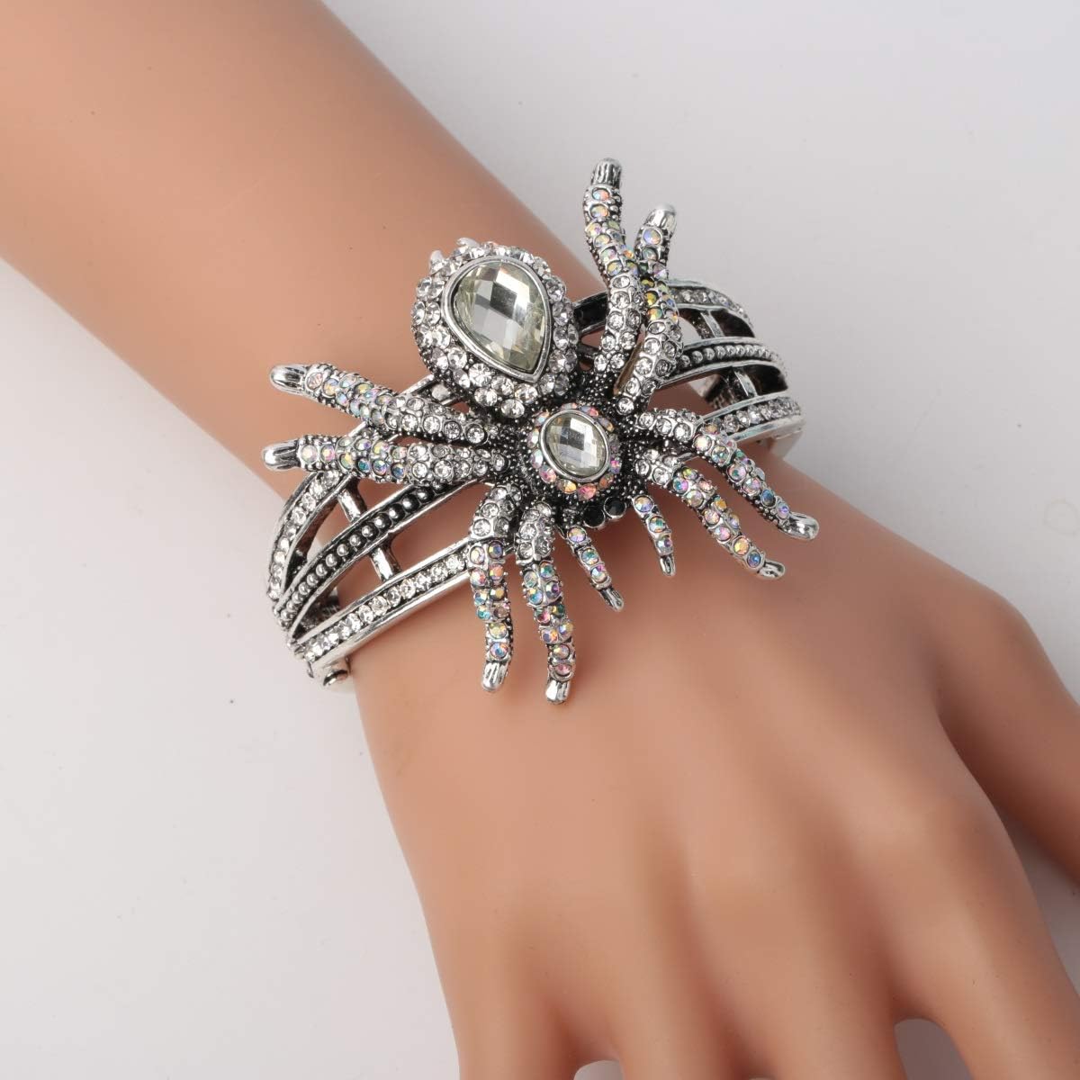 YACQ Spider Bracelets for Women, Halloween Bracelets Fit Wrist Circumference 6.5 to 7.5 inch, Halloween Costume Jewelry - Image 2