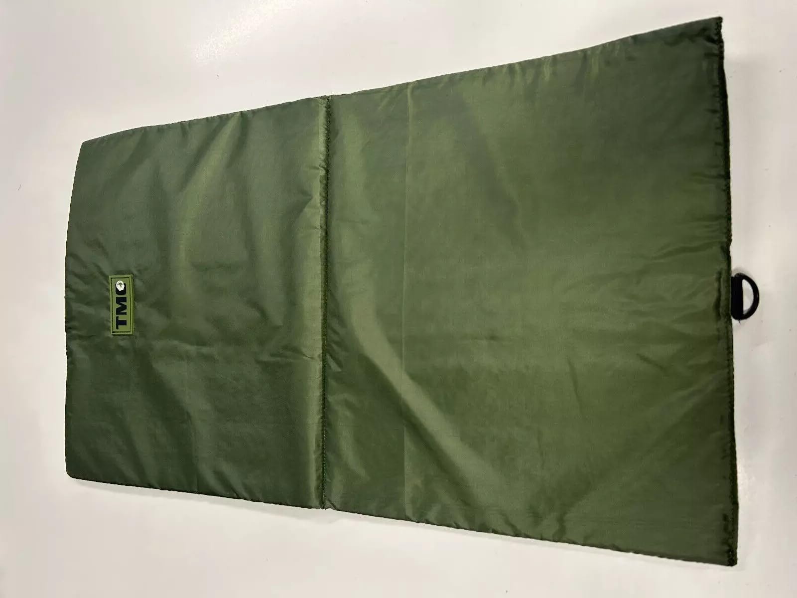 TMC Large Unhooking Mat, Nylon Fishing Mat for Carp and Coarse Fishing, Green (100 x 60 cm)