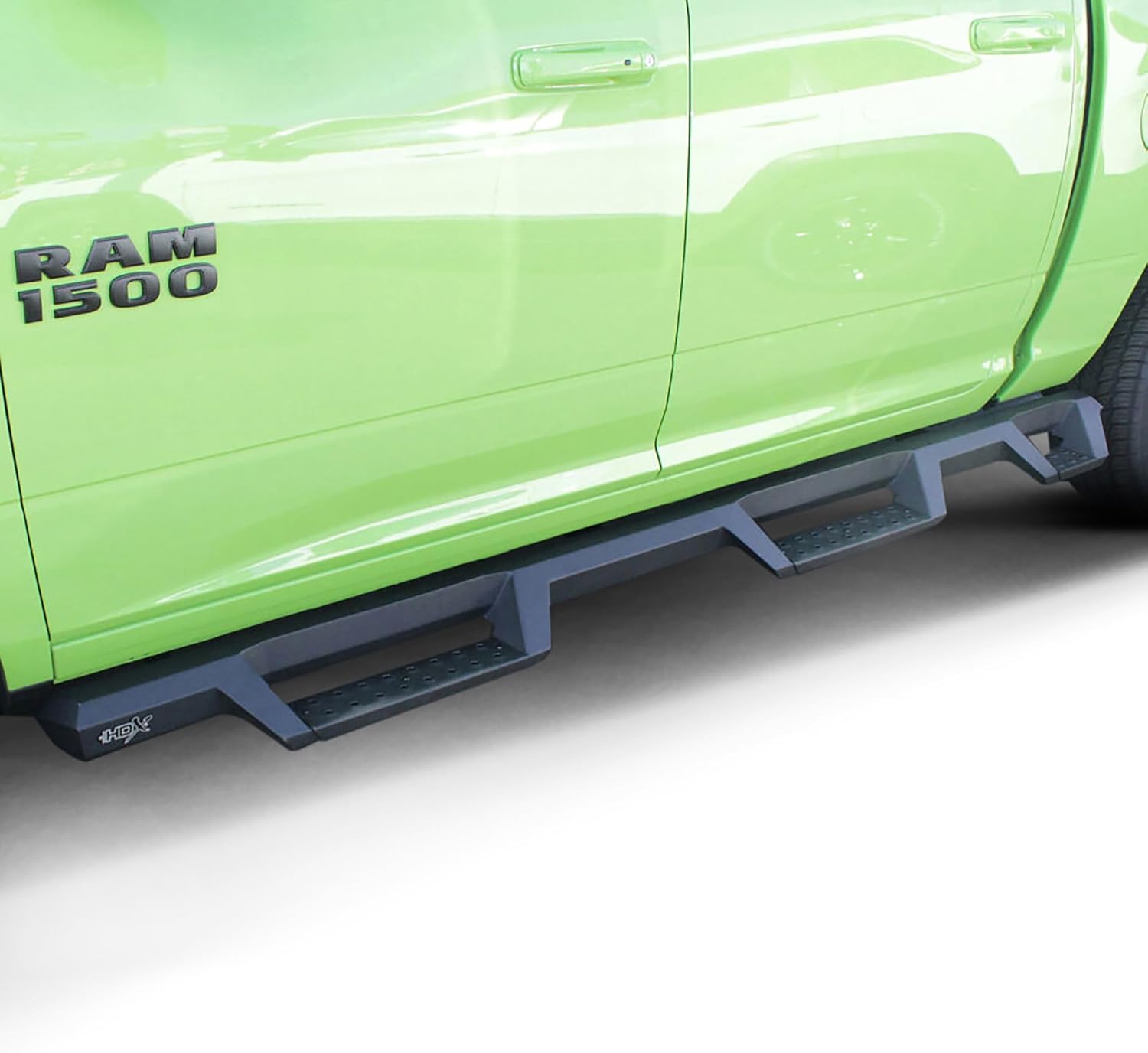 Westin 56-534315 HDX Drop Wheel to Wheel Nerf Bars fits 2009-2018 Ram 1500 2019-2024 Ram 1500 Classic Crew Cab 5'5" Bed Textured Black Pair