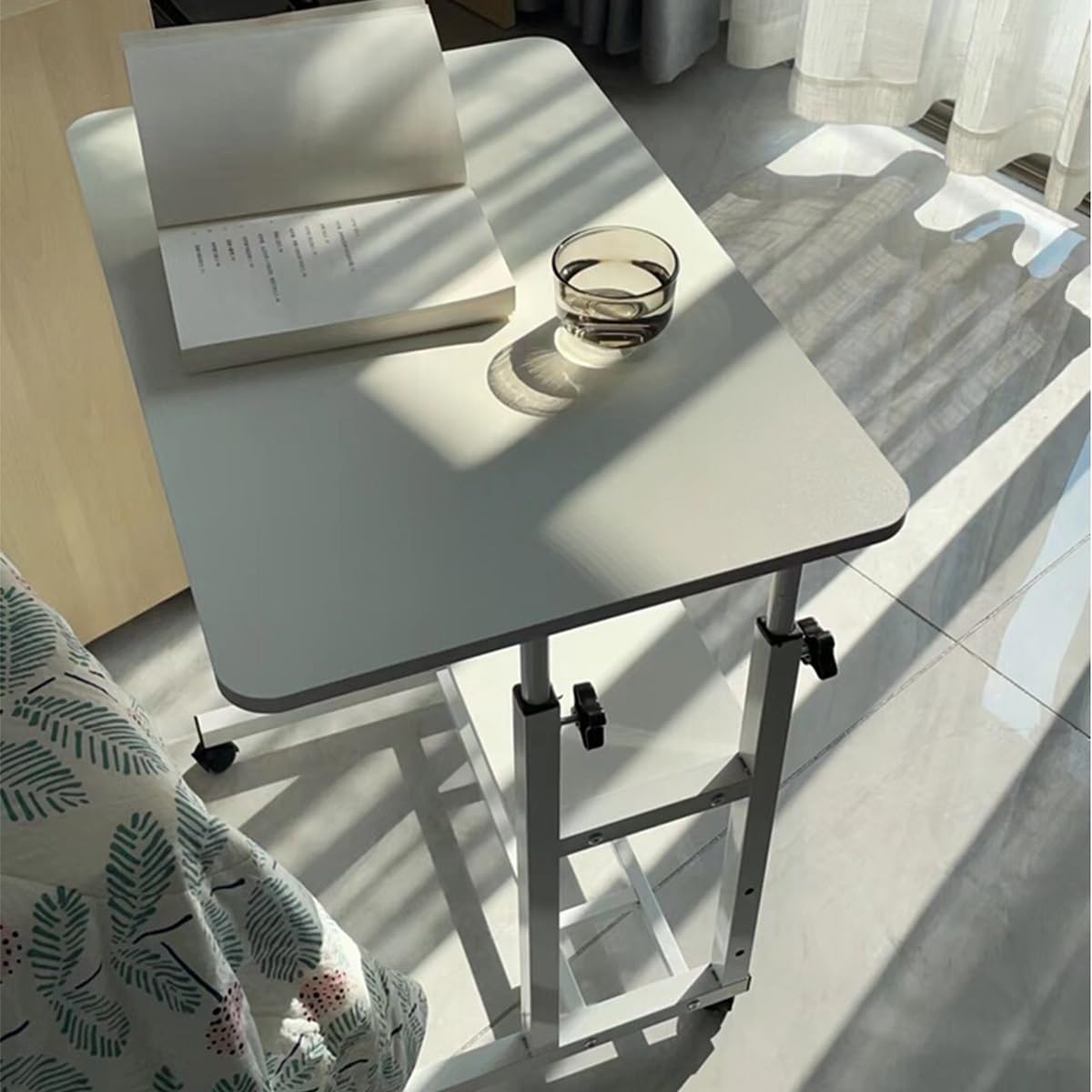 SDdPulse Carrello portatile per computer portatile in altezza regolabile con contenitore multistrato arrotolabile per casa e ufficio, compatto e versatile per camera da letto, nero, 80 x 40 cm, triplo