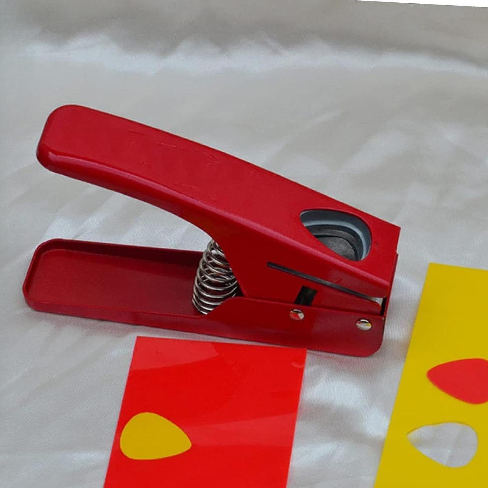 Fabricante de Púas de Guitarra Portátil, Perforadora para Púas de Guitarra Acústica