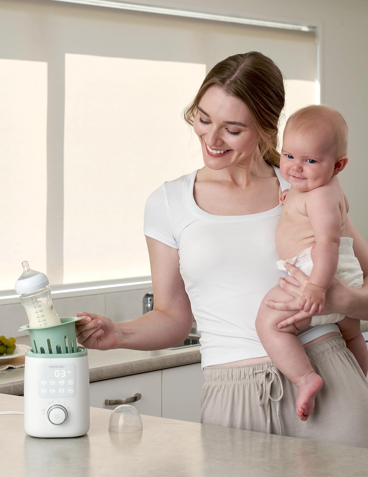Momcozy Nutri podgrzewacz do butelek dla niemowląt z precyzyjną kontrolą temperatury i lampką nocną