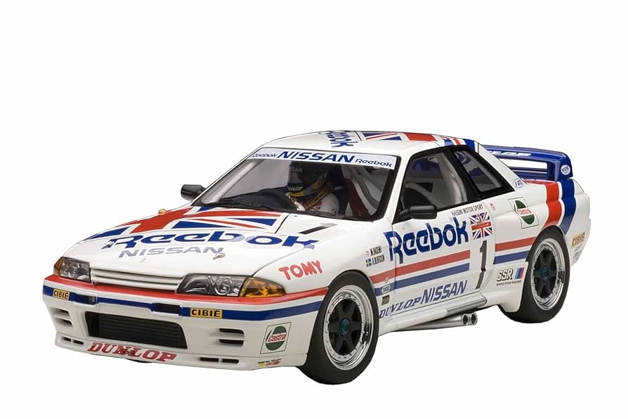 1/18　オートアート　日産　スカイラインGT-R(R32) GP-1プラス 1/18 オートアート 日産 スカイラインGT-R(R32) GP-1プラス