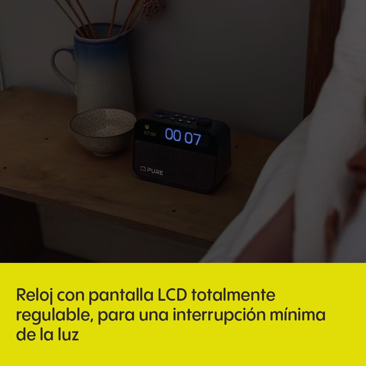 Pure Moment Reloj Despertador para Mesita de Noche y Oficina (Radio Digital Dab+/FM, Bluetooth, Máquina de Ruido Blanco, Ayuda para Dormir, Luz Despertador, Luz Nocturna, Pantalla Regulable) Negro