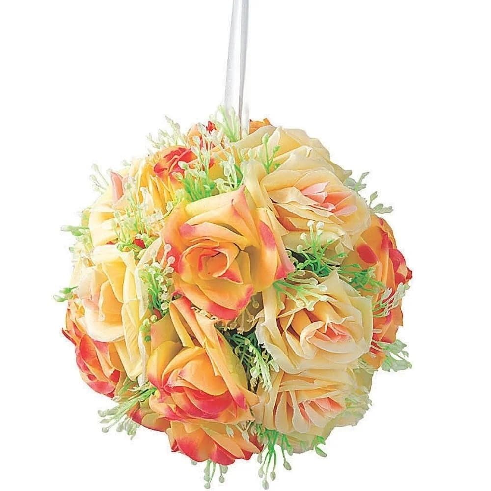 Boule rose avec accents de verdure décoration d'intérieur mariage