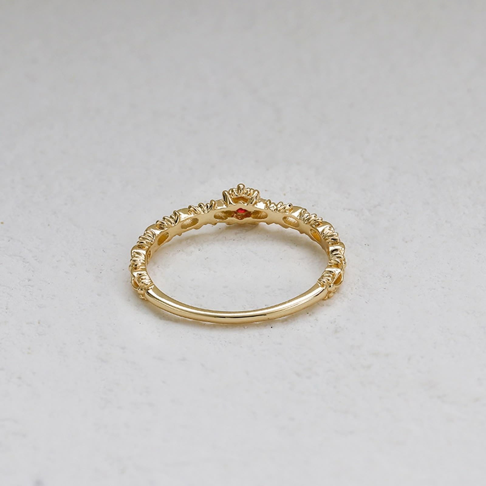 Anillo de compromiso de oro amarillo Au 375/585/750 con rubí de laboratorio, clásico, retro