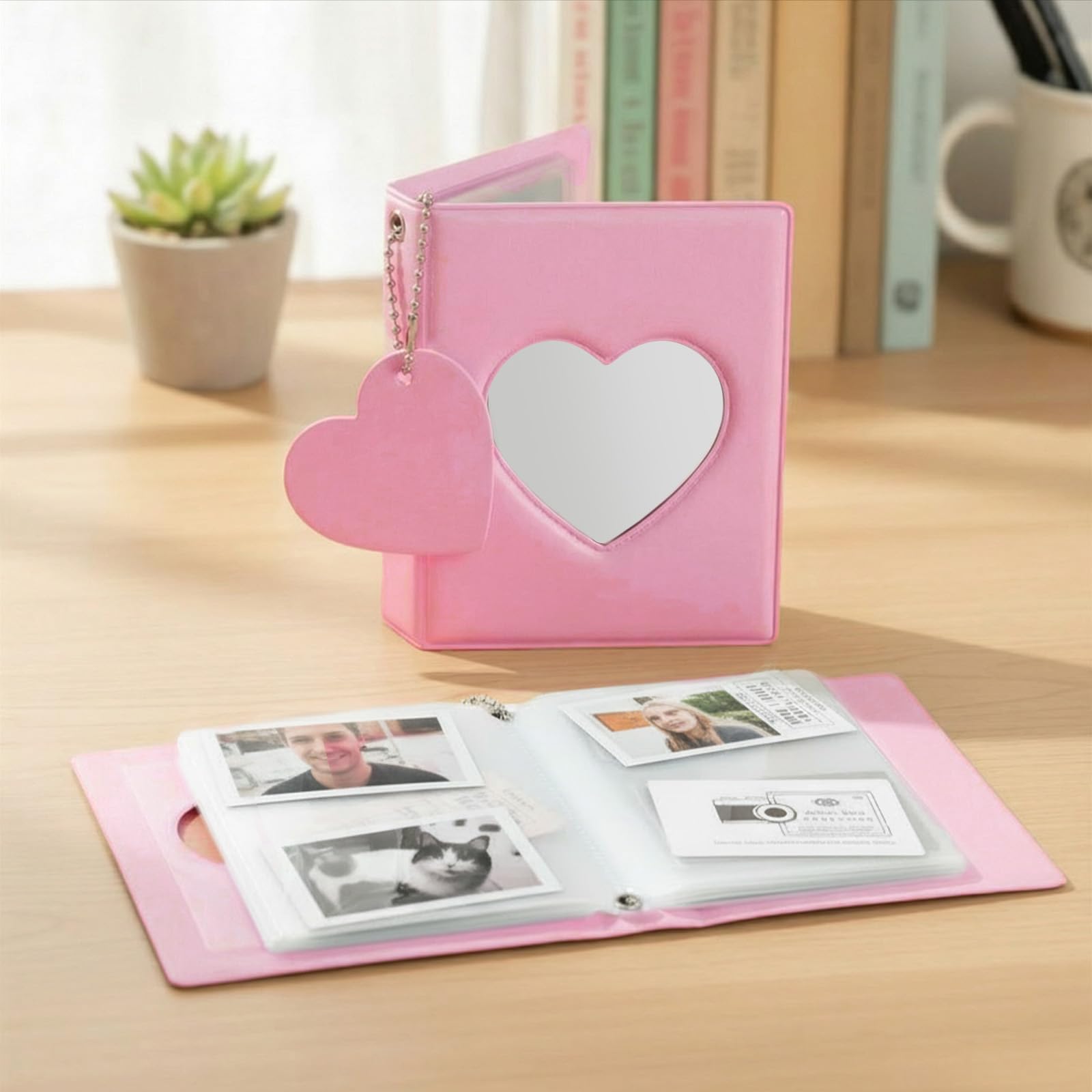 Mini segregator na fotokartki, album 7,6 cm, segregatory na karty z wydrążonym sercem, etui na fotokartki, album fotograficzny z 32 kieszeniami, wisiorek w kształcie serca (różowy)