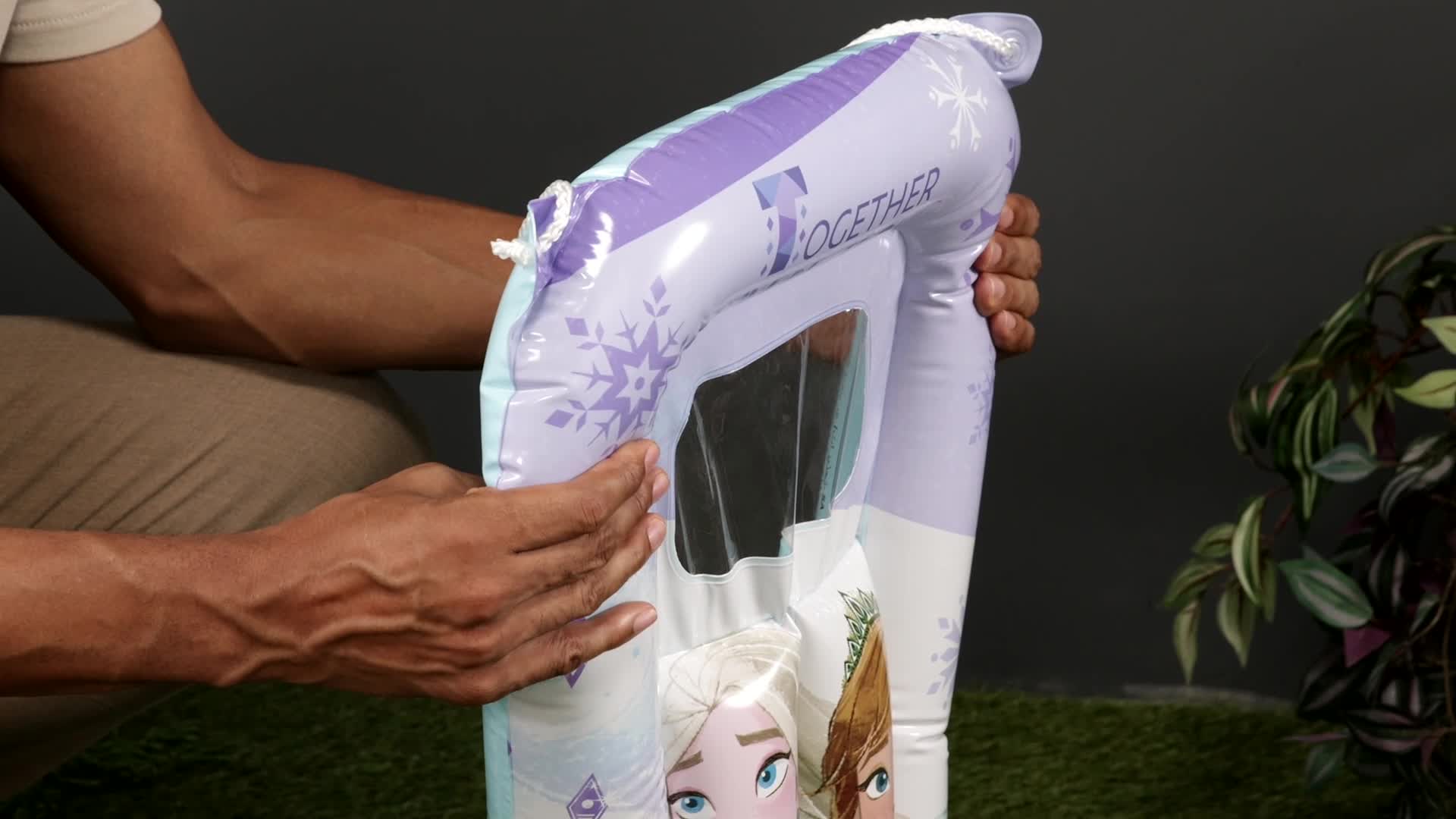 Mondo Toys Barca Hinchable De Frozen De 94 Cm, Flotador Para Bebés Y Niños Con Diseño Oficial De La Película, PVC Resistente Para Piscina Y Playa