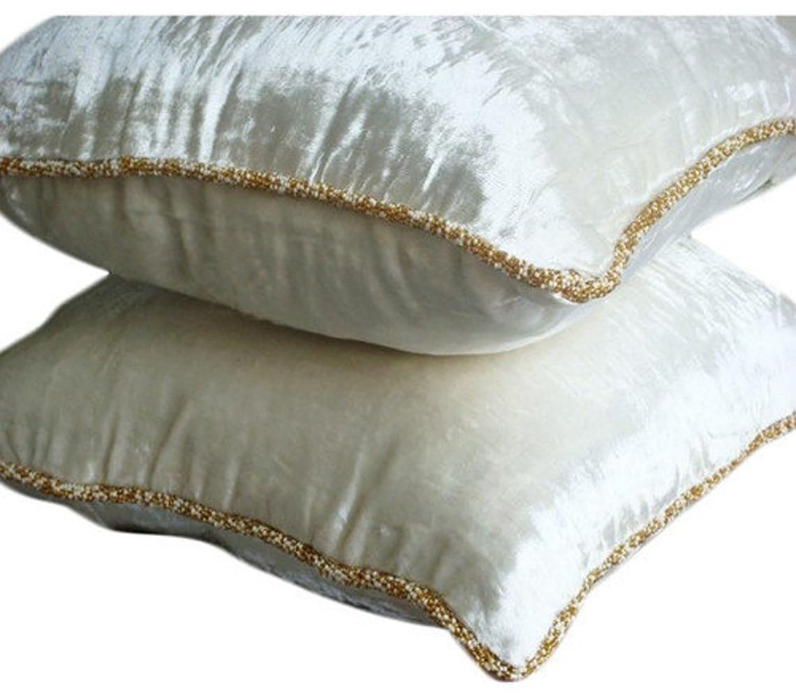 The HomeCentric 45x45 cm (18x18 inch) Square Decorative Throw White Velvet Cushion Cover UK with Bead Border, Throw Pillowcases, Contemporary Throw Pillow Covers for Bedroom or Sofa - White Shimmer โ image 1