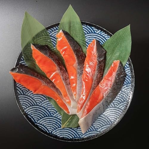 天然のおいしい甘塩紅鮭 厚め 7切れ 低温熟成 鮭 小分け 海鮮 さけ サケ 鮭切身 シャケ 切り身 冷凍 おかず 弁当 あいちょう ご当地 釧路 道東