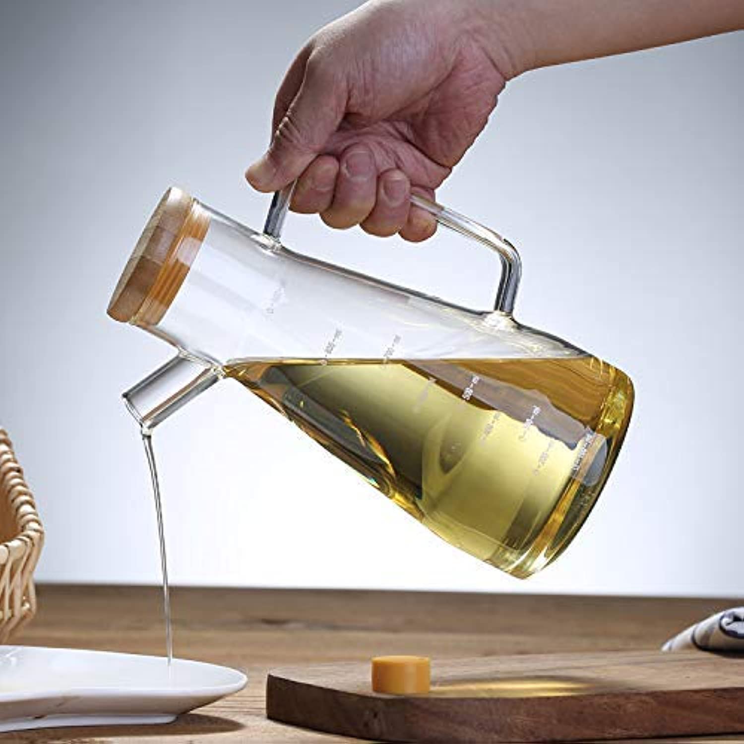 Femora Borosilicate Glass Oil Dispenser and Stoppers Bottle with Handle, 1000 ML, Pack of 1 (B08NC85CF8) Amazon Price History, Amazon Price Tracker