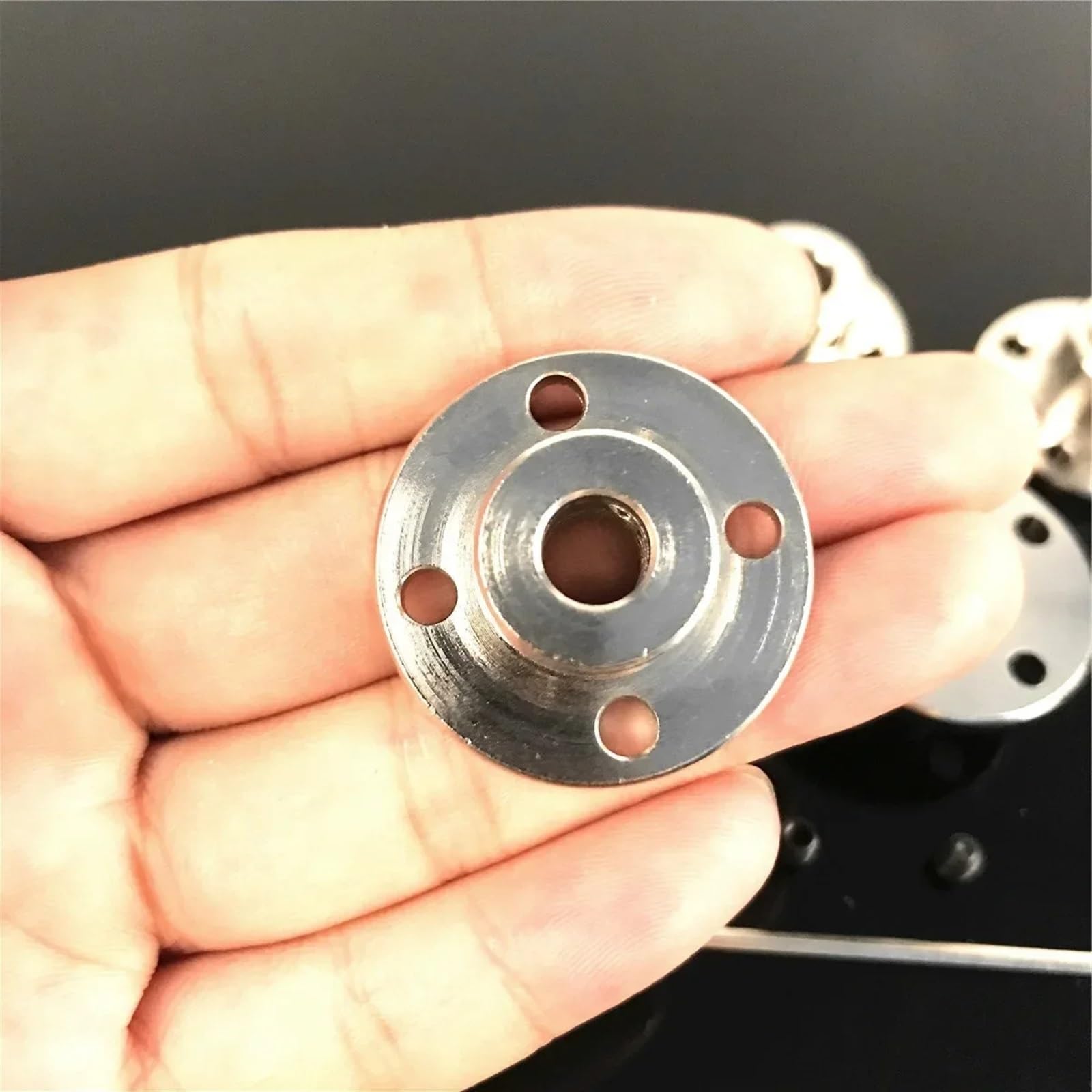 2mm/3mm/3,17mm/4mm/5mm/6mm/6,35mm/7mm/8mm/10mm/11mm/12mm/14mm acoplamiento de brida rígida Motor guía eje acoplador soporte conector 1/2 Uds(2pcs 4mm)