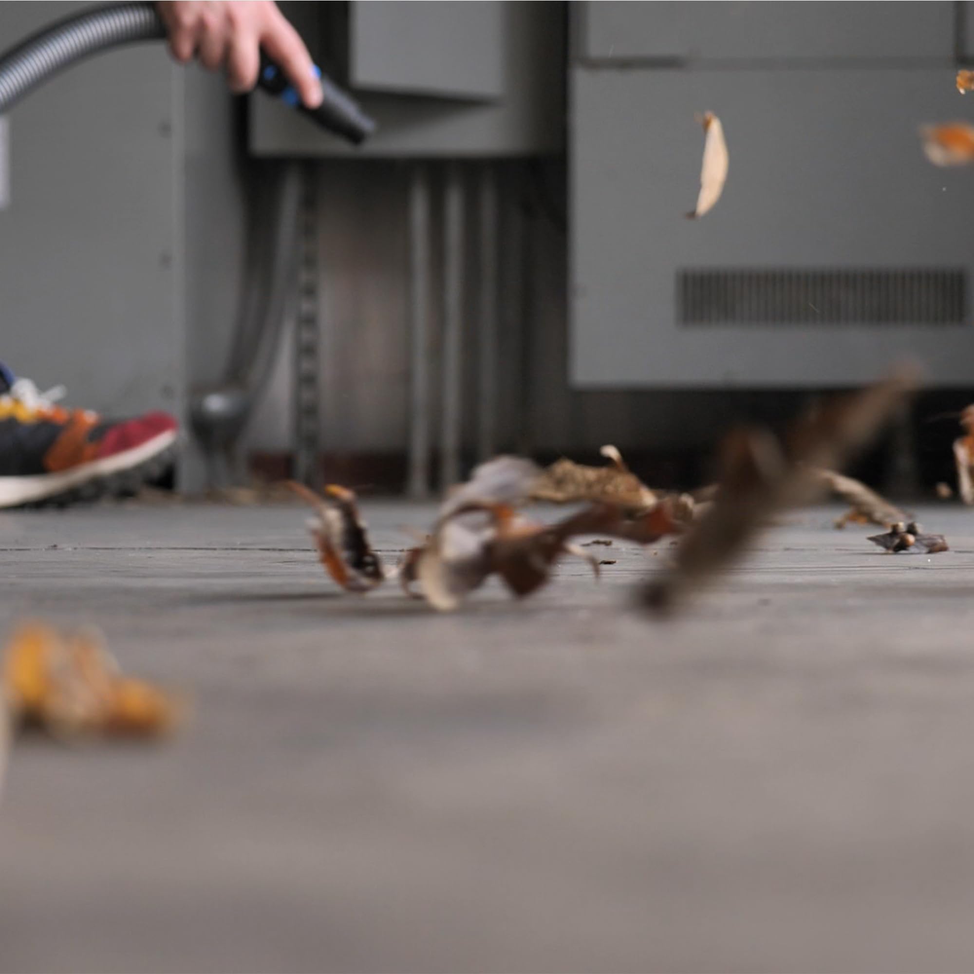 Cen-Tec Systems Aeon 7 Gallon Wall-Hung HEPA Commercial Vacuum with Air Blast Accessories for Car Cleaning and Detailing — view 9