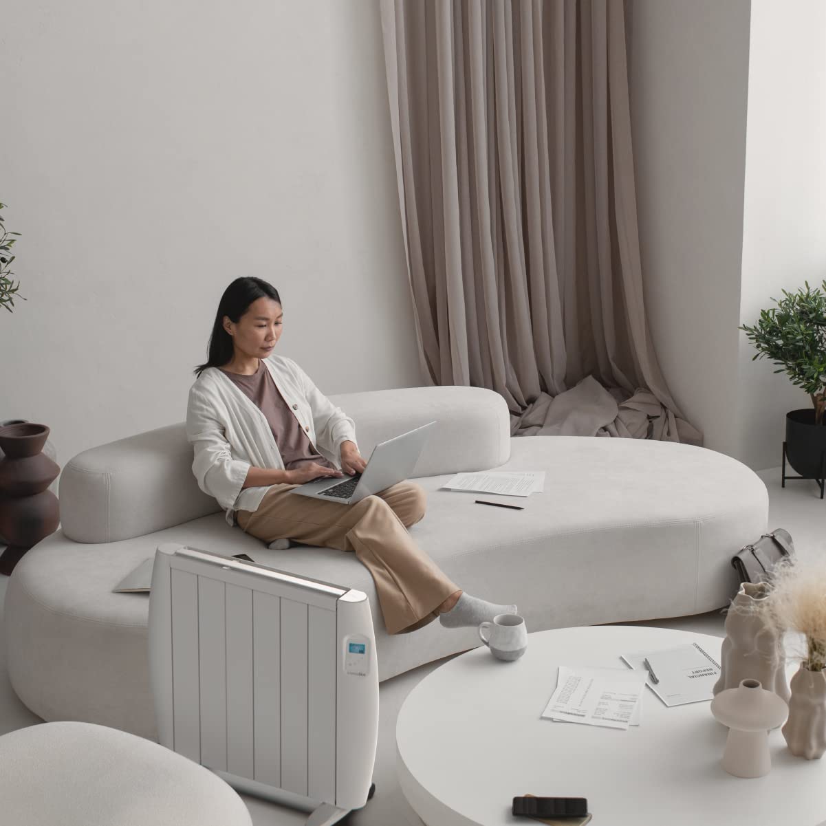 UNIVERSALBLUE Emisor Térmico con WIFI | Bajo Consumo 1500W | Radiador Eléctrico con 6 Elementos | Pantalla Digital