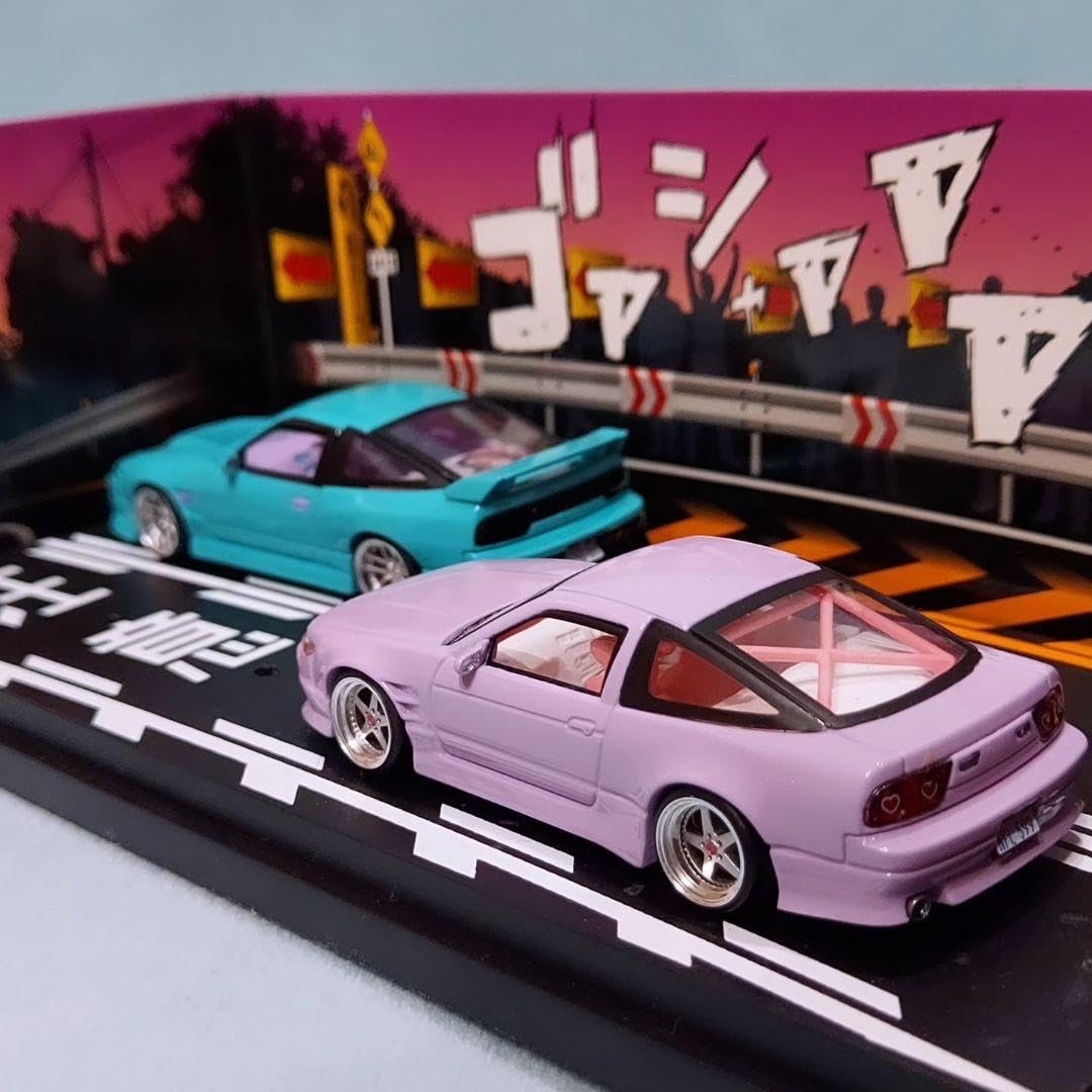 ミニカージオラマ 鈴鹿サーキット アクリルケース 2種類の ジオラマ 1/64 ミニカー