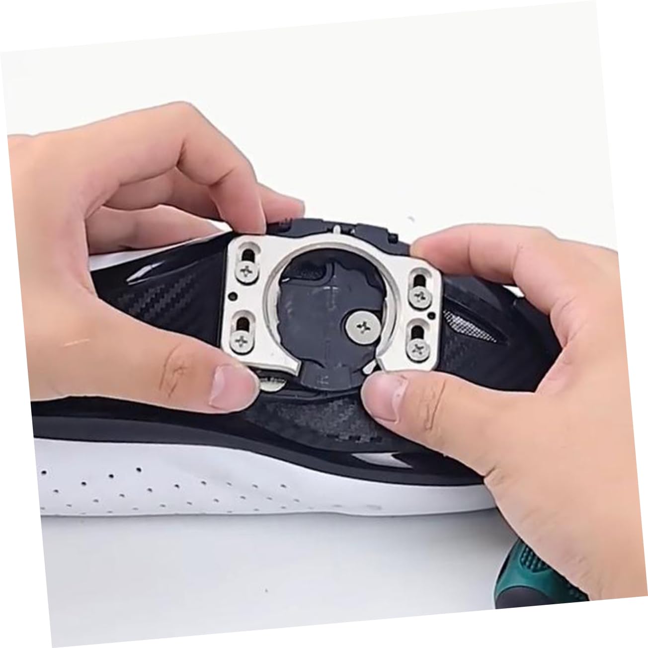 Tacchette per Bicicletta da Strada 2 Pezzi in Acciaio Inox | Coperture in Plastica, per Scarpe da Ciclismo e Pedali, Uso Strada e Fuoristrada