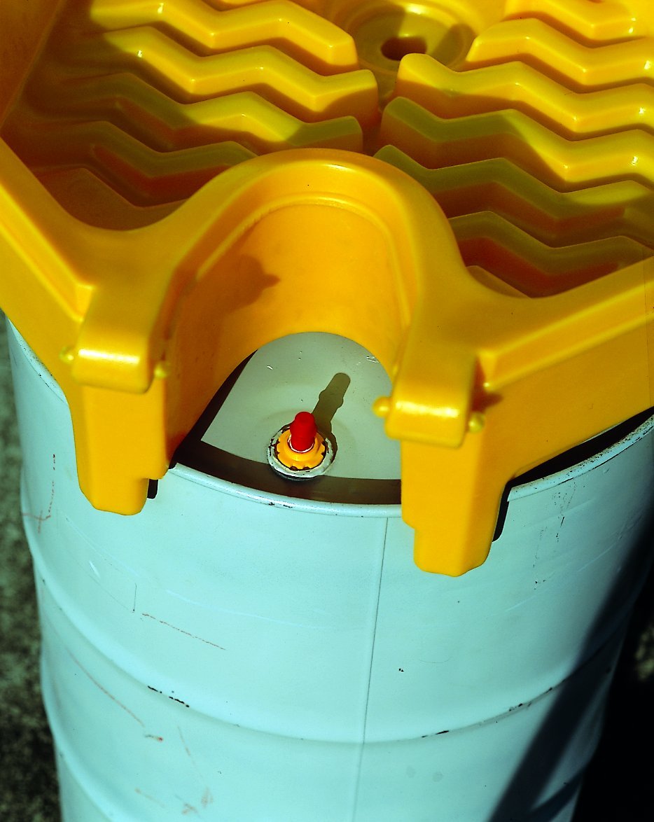 UltraTech 0499 Polyethylene Global Ultra-Drum Funnel with Spout and Hinged Cover 5 Gallon Capacity 29 Diameter x 11 Height Yellow product thumbnail 3