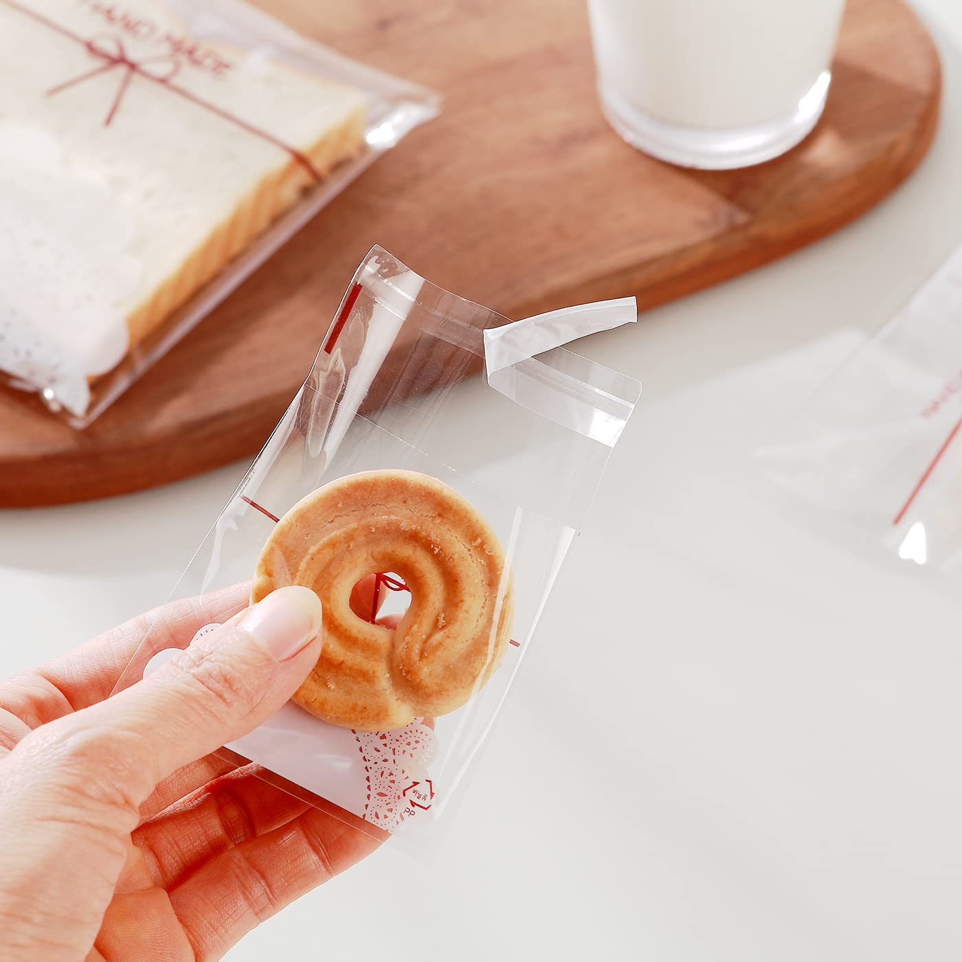 Langlebige Keksbeutel für Süßigkeiten, lebensmittelecht, wiederverschließbare Zellophantüten mit kreativen Mustern, selbstklebende Verpackungsbeutel für Desserts, Kekse, Kekse, 200 Stück (14 x 14 cm)