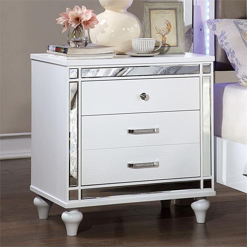Furniture of America Xulu Contemporary Solid Wood 2-Drawer Nightstand in White