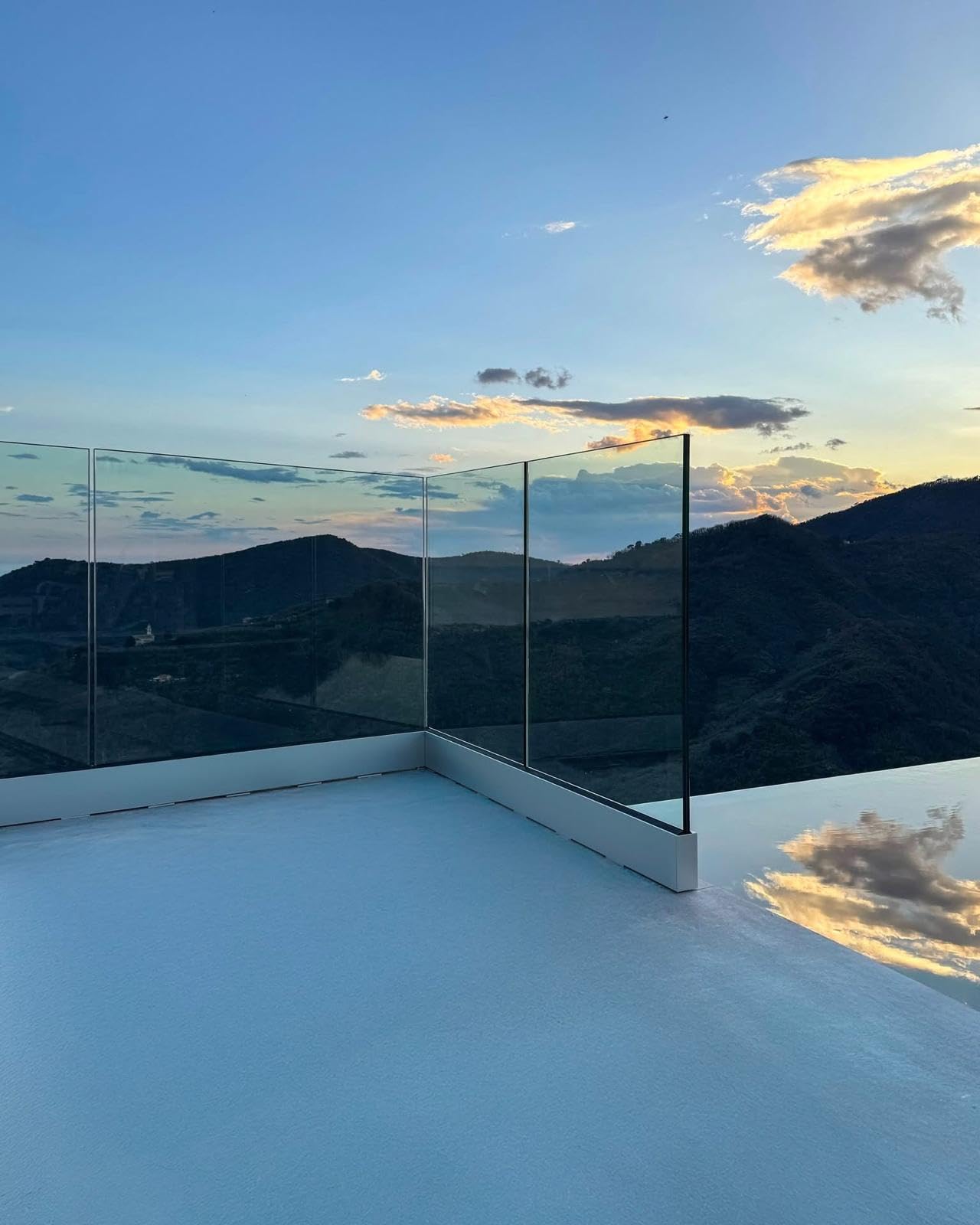 Parapetto in vetro larghezza 180 cm — 2 pannelli affiancati altezza h100 cm