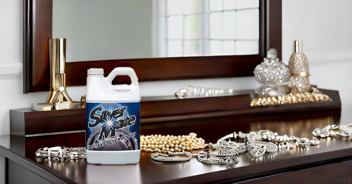 Liquid Silver and Gold Cleaner, Silver Polish, Silver Tarnish Remover, Sterling Silver Jewelry Cleaner, Gentle, Reusable, Ecofriendly, Easy to Use, Fast, Commercial Grade (1/2-Gallon)